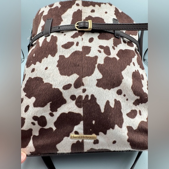 House of Harlow 1960 Brown and Cream Cow Print Shoulder Bag - Picture 3 of 11